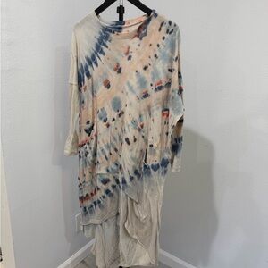 Tie-Dye Long Sleeve Midi Dress in Blue and Cream